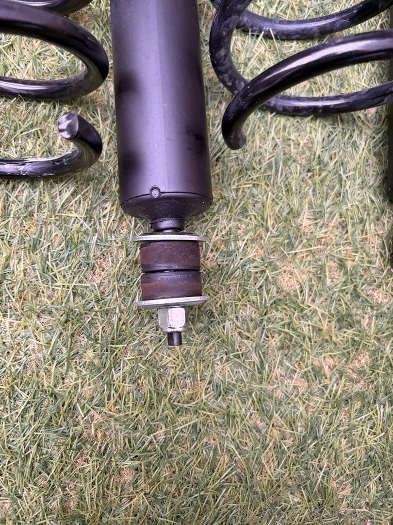 JB64-4型　純正　新車外し　サスペンション前後