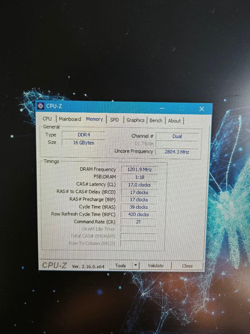 Crucial DDR4 2400MHz 16GB メモリー