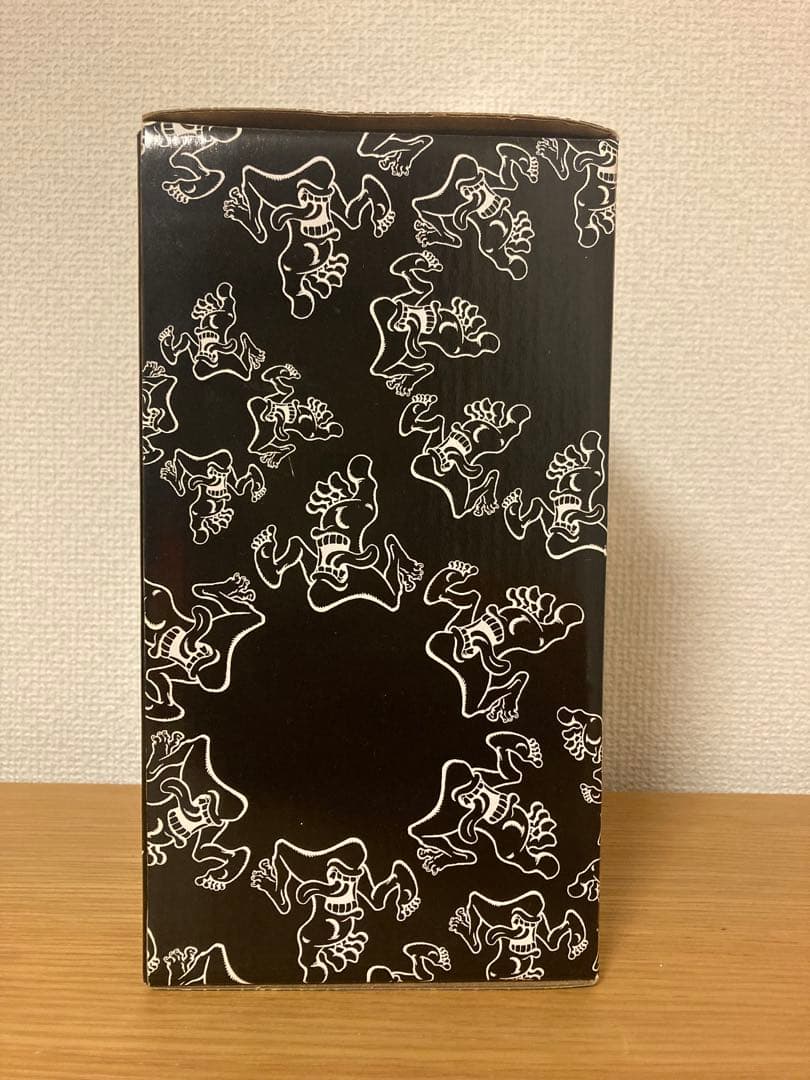 スクリーミングハンド　サンタクルーズ　ソフビ