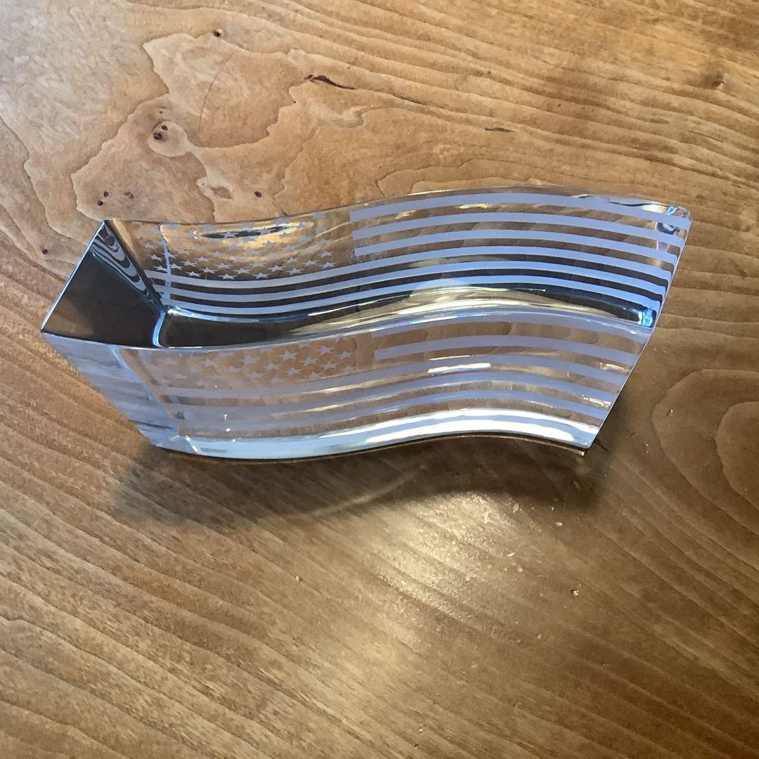 バカラ　星条旗の置物