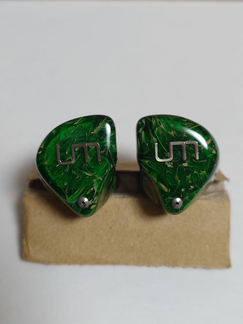 イヤホン Unique melody 3D Terminator Grain