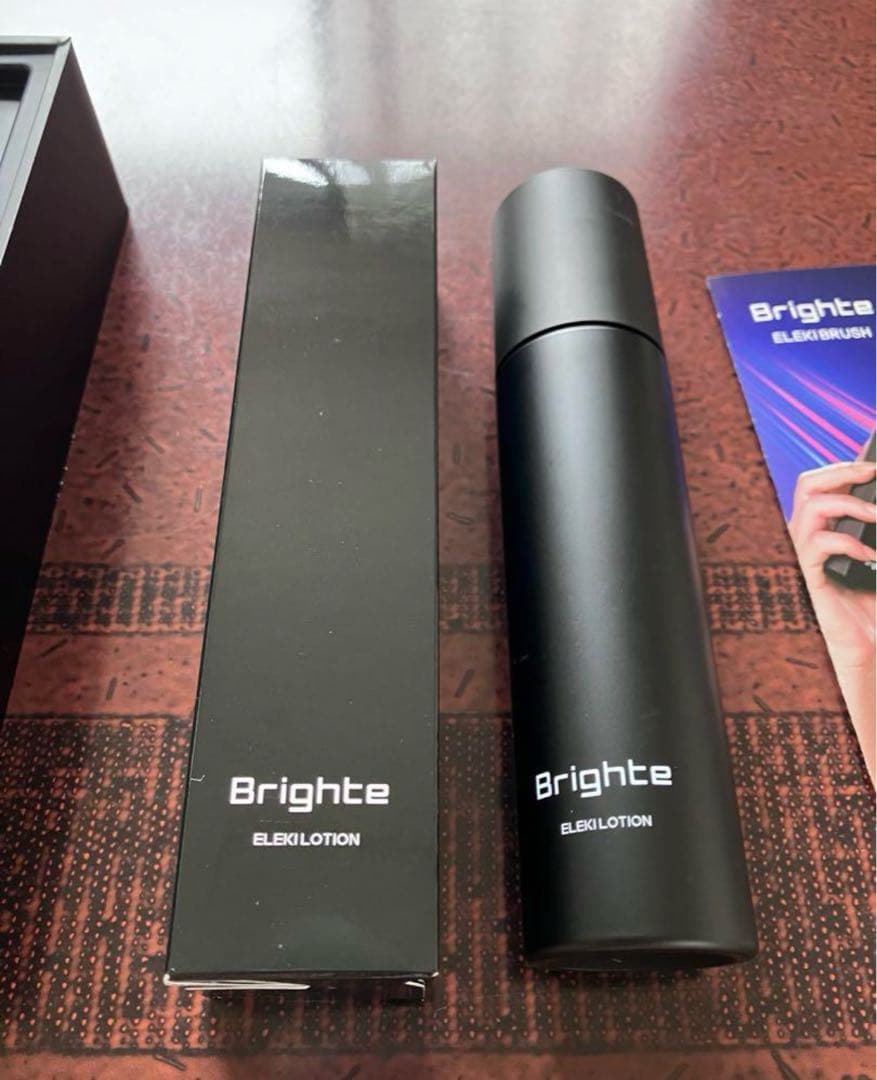 最近モデル／ほぼ新品／Brighte ELEKI BRUSH／エレキブラシ