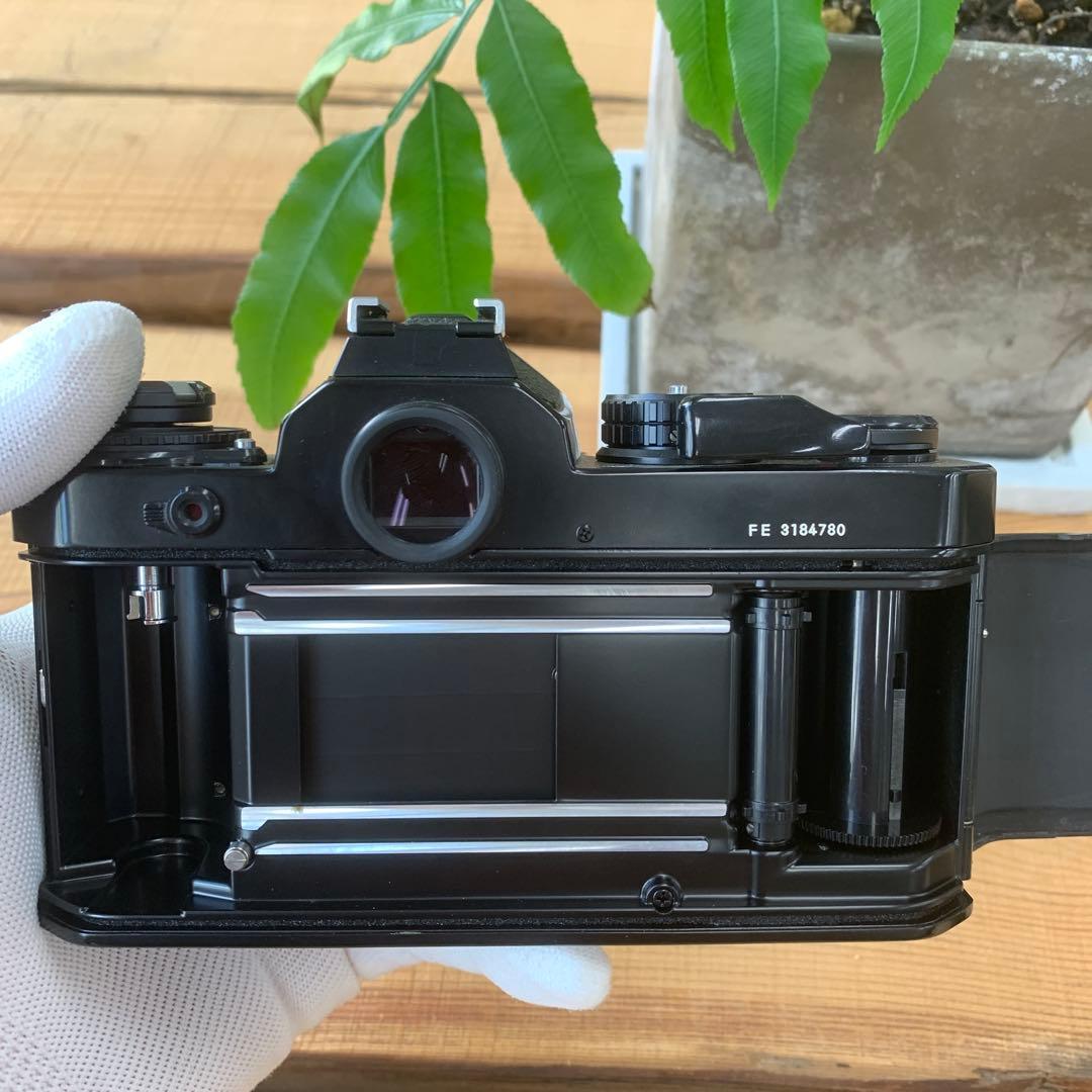 フィルムカメラ Nikon FE
