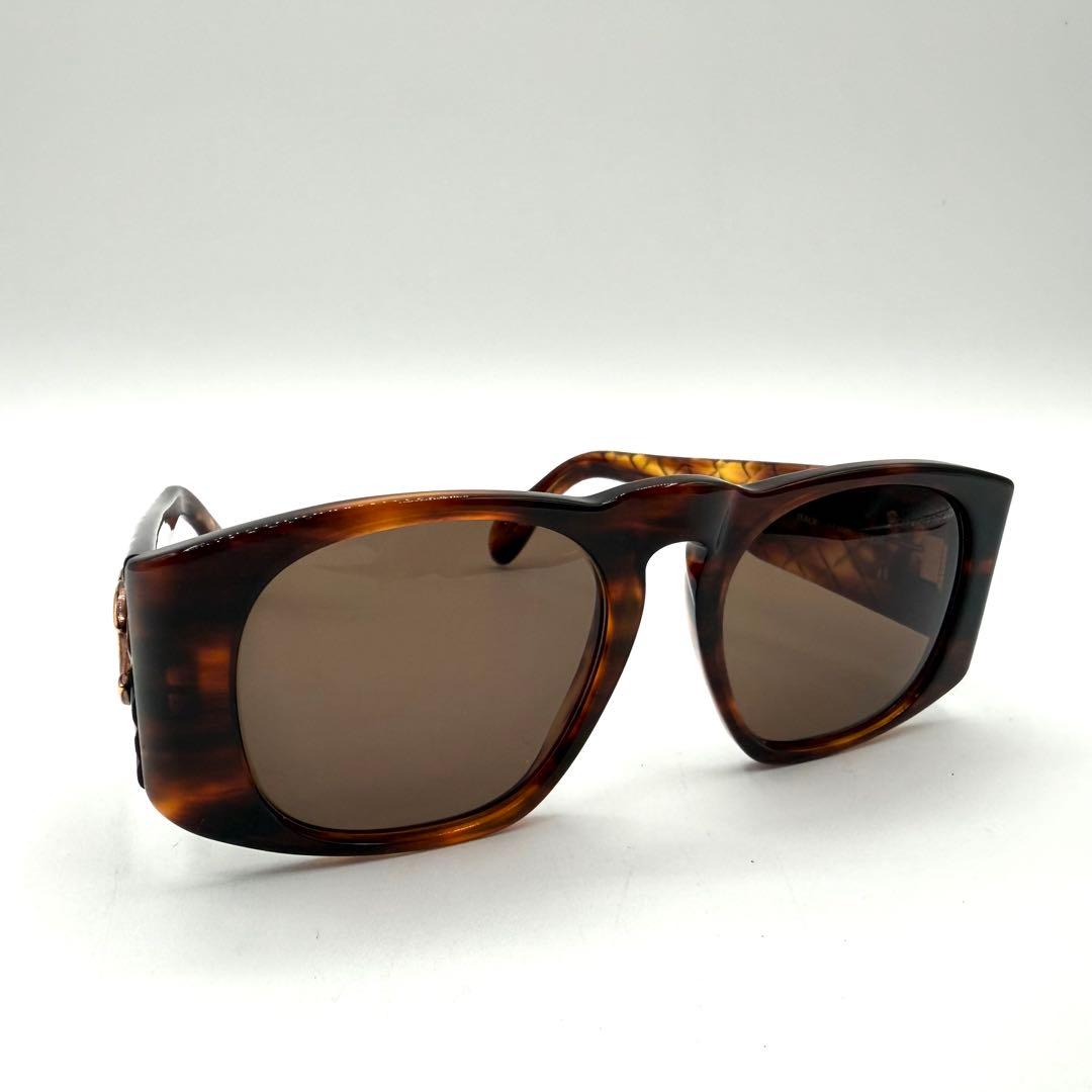 美品　CHANEL ブラウン サングラス　ココマーク　イタリア製　01450