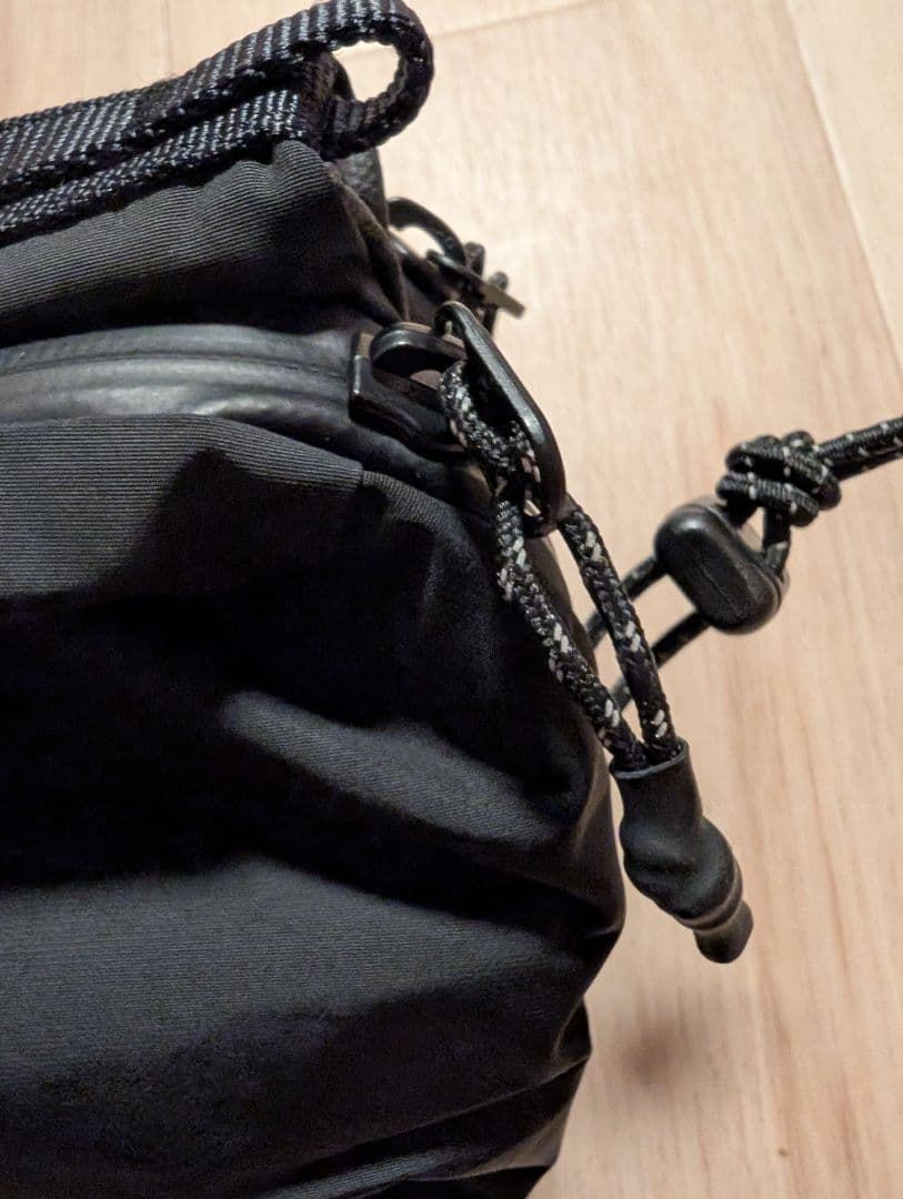 即発送☆美品　トポロジー　ボトルサコッシュ ラージ