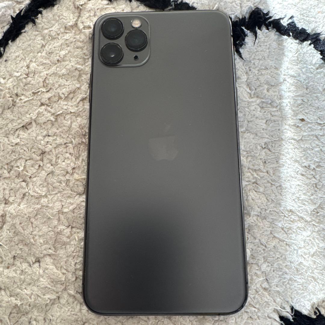 iPhone11Pro Max 256GB 液漏れ