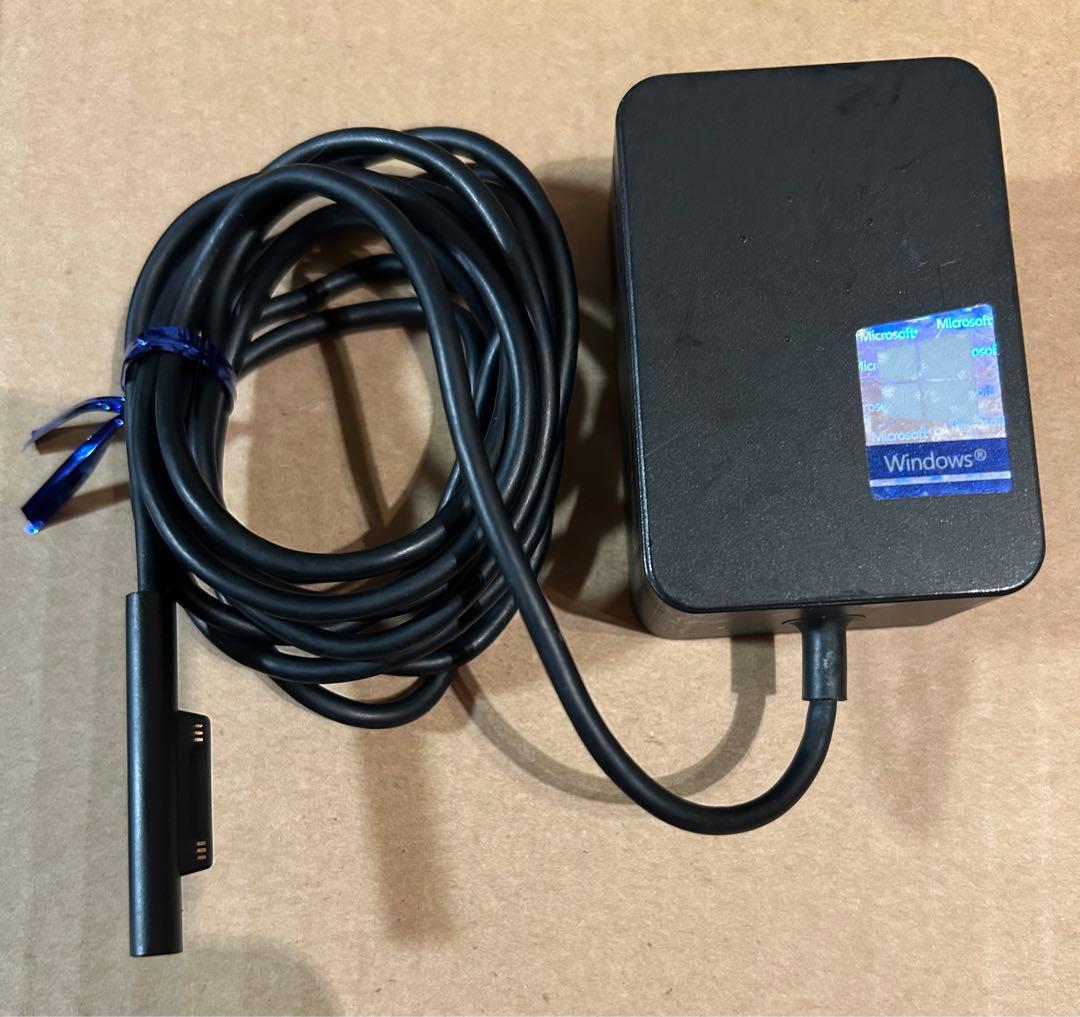 新品 Microsoft Surface Go 2 新品タイプカバー付き