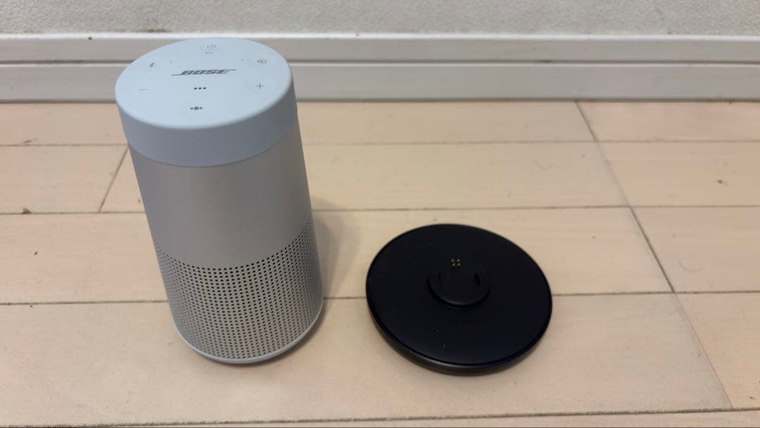Bose SoundLink 充電クレイドル　キャリーバンドセット