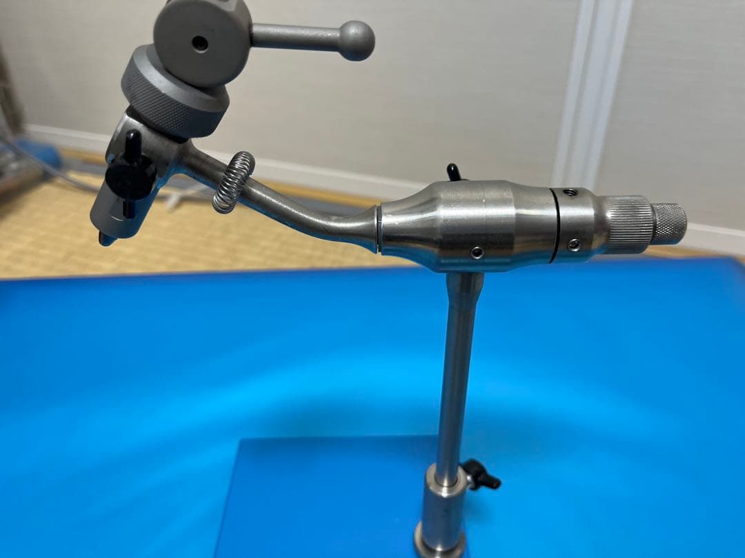 ATLAS VISE フライタイイング用バイス