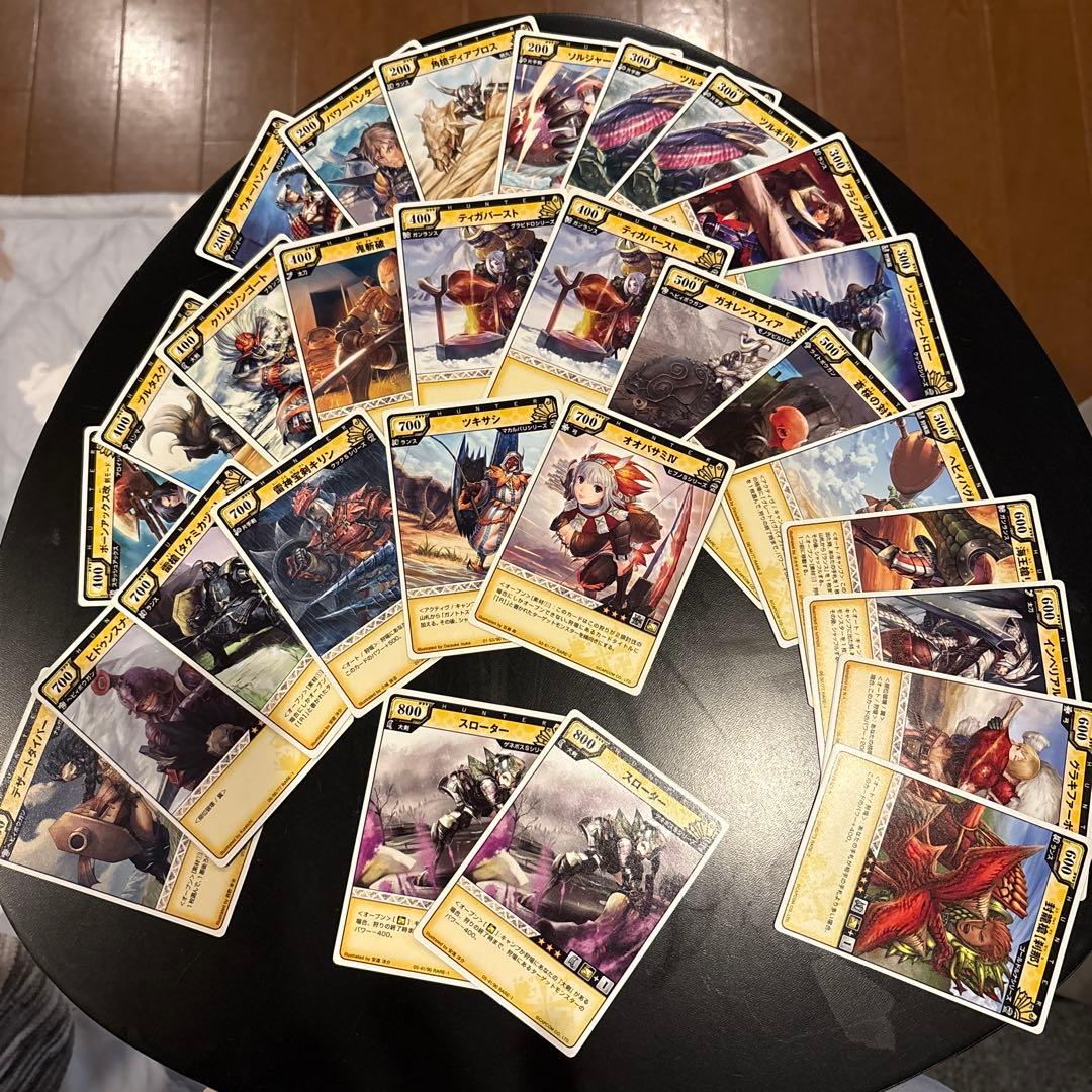 モンスターハンターハンティングカード　まとめ売り　121枚