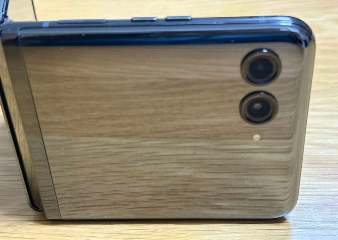 motorola razr 40 ultra SIMフリー