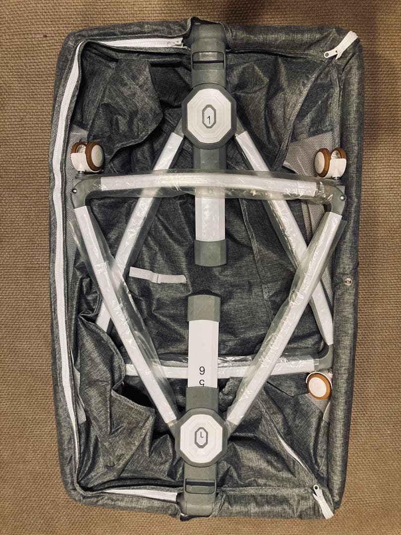 【朝霧さま】 Oqhvup ベビーベッド 乳児/新生児ベッド