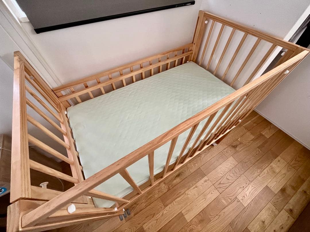 大和屋　ベビーベッド