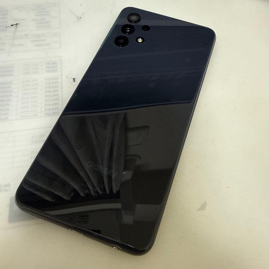 Samsung Galaxy A32 ブラック 本体　訳アリ