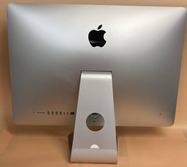 コ*ん様 iMac A1418 21.5インチFHD Core i5 8GB 1