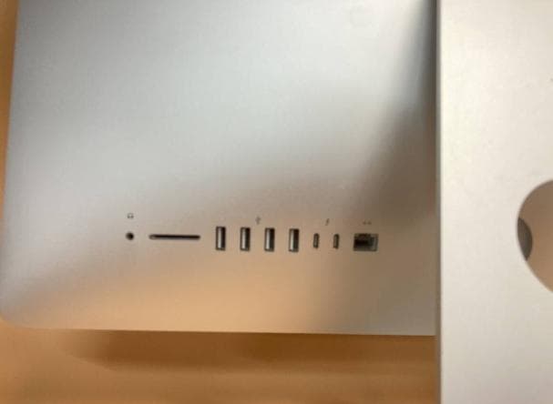 コ*ん様 iMac A1418 21.5インチFHD Core i5 8GB 1