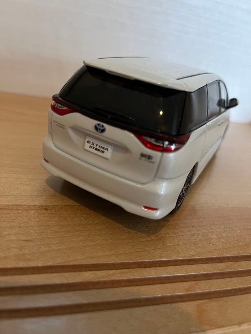 1/30 トヨタ エスティマ ハイブリッド 非売品 カラーサンプル ミニカー