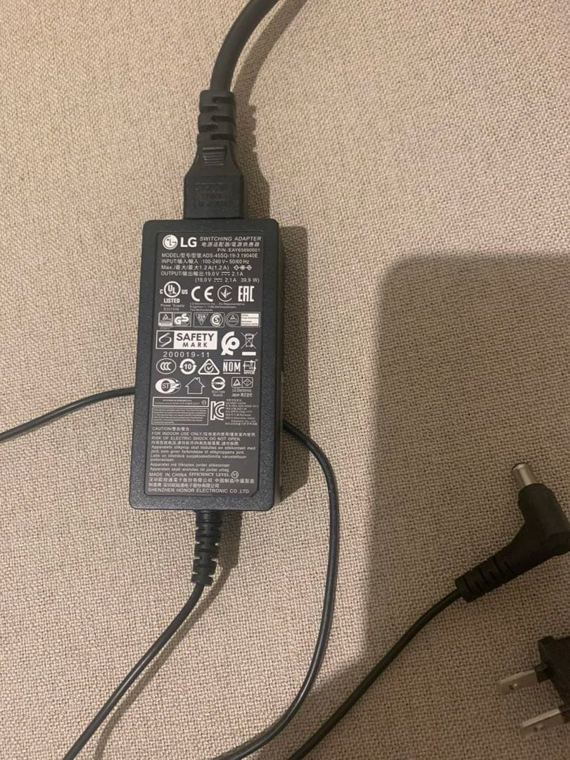 LG 34WP550-B 34インチ　ウルトラワイドモニター 曲線スタンド付