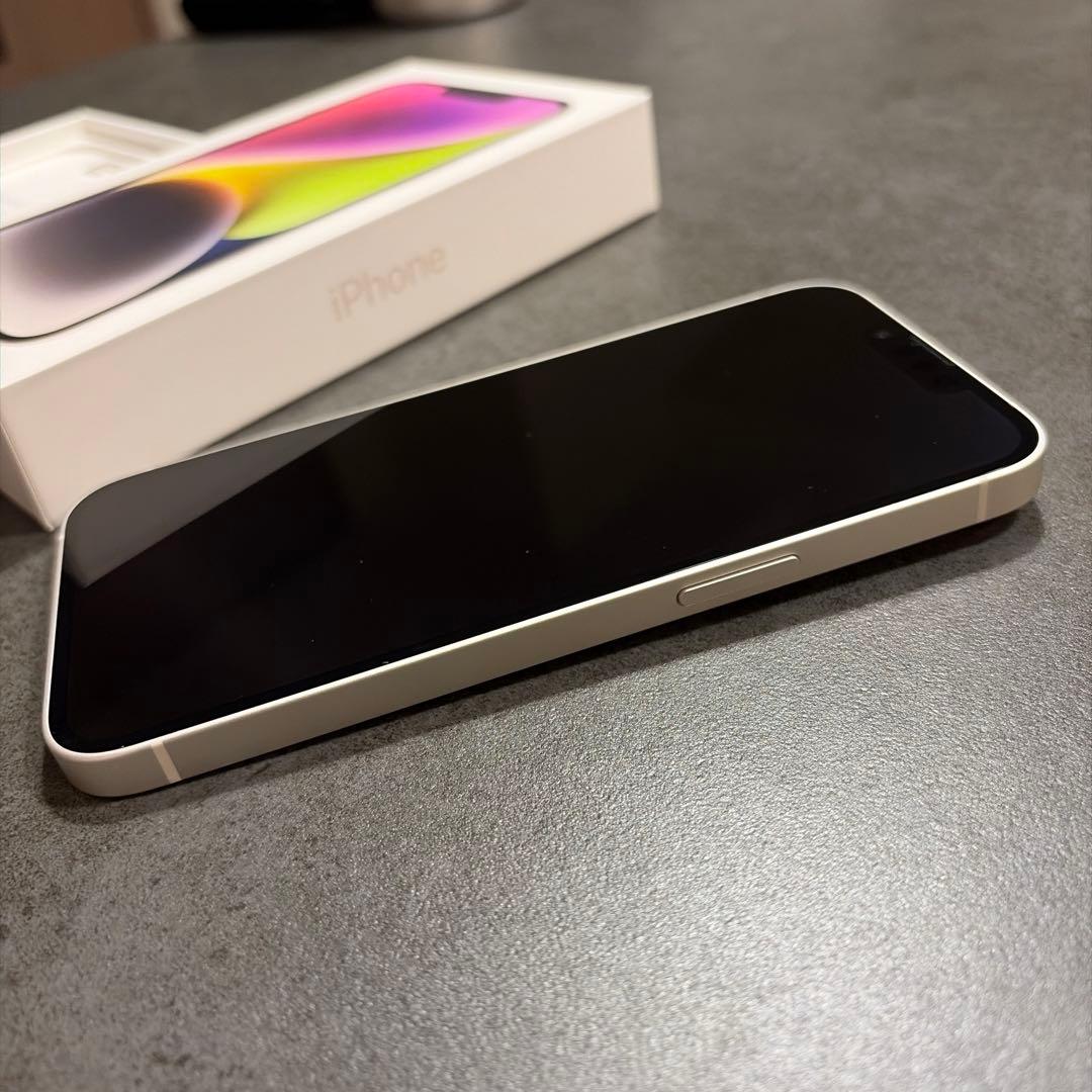 【中古】Apple iPhone 14 スターライト 256GB