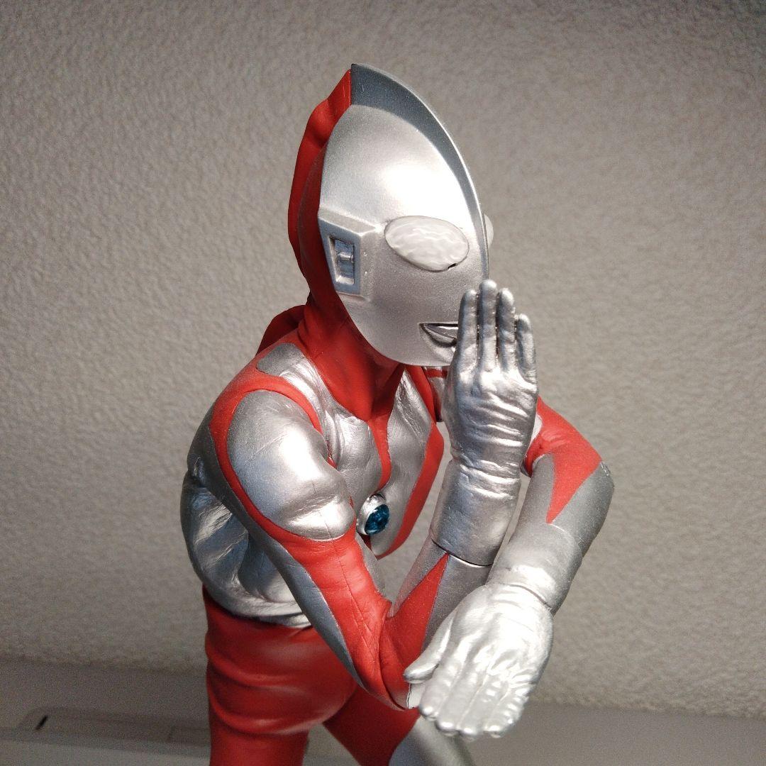 CCPウルトラマン 1/6 Cタイプ スペシウム光線