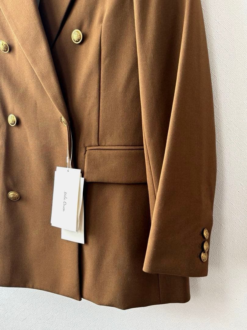 《新品タグ付き》ミラオーウェン 金釦ダブルブレストロングブレザー