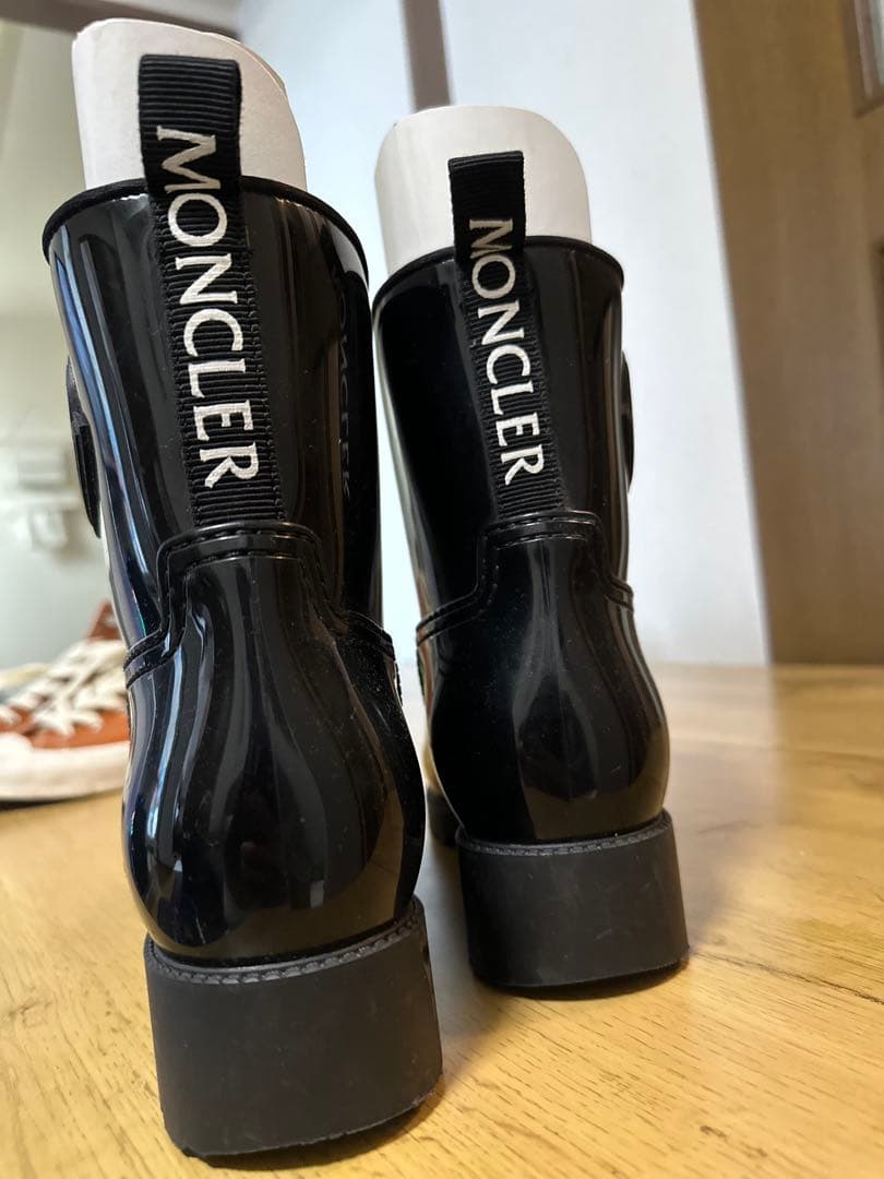 まみこさんに捧ぐ MONCLER ブラック レインブーツ size 39
