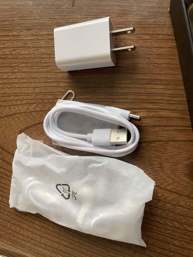 スマートフォン本体 充電器付き　I14 Pro Max