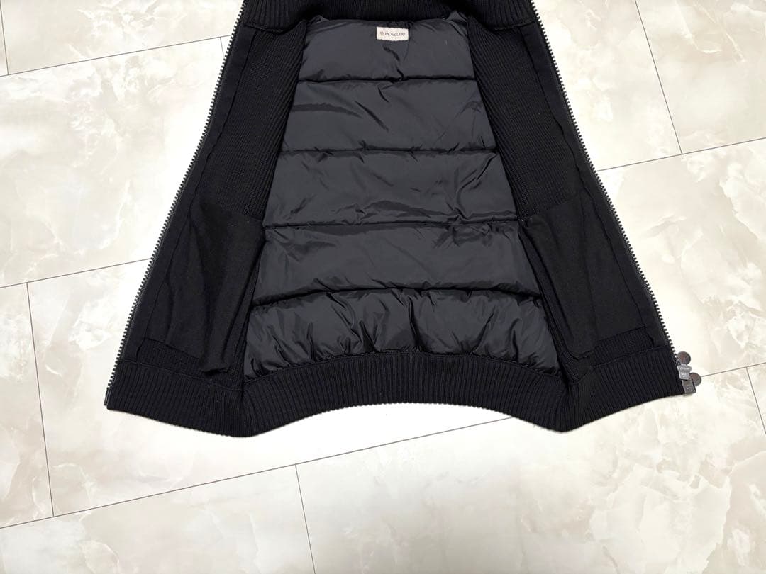 モンクレール ダウンニットベスト