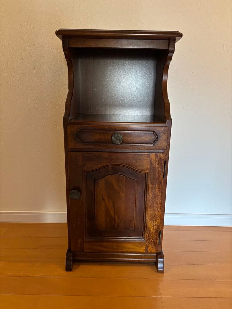 カリモク　karimoku 電話台 コロニアル