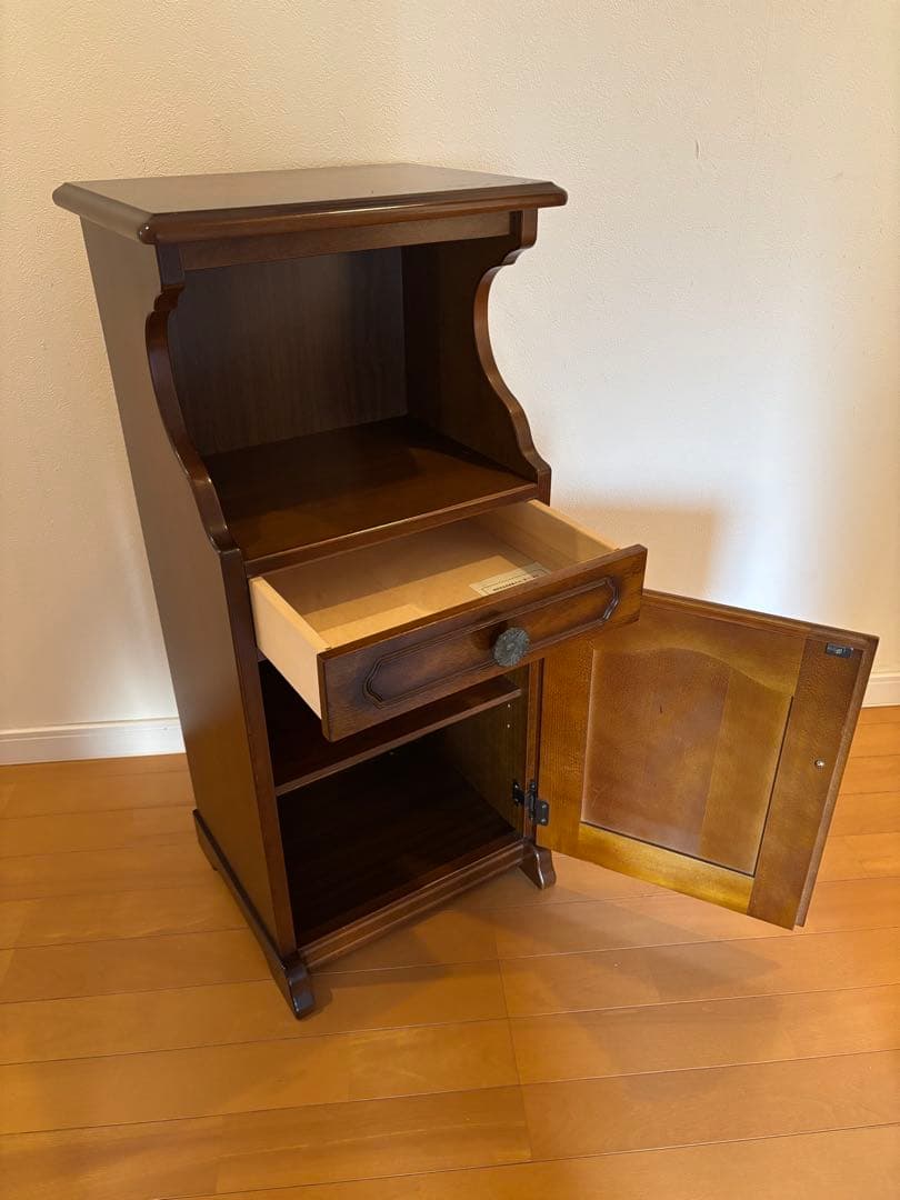 カリモク　karimoku 電話台 コロニアル