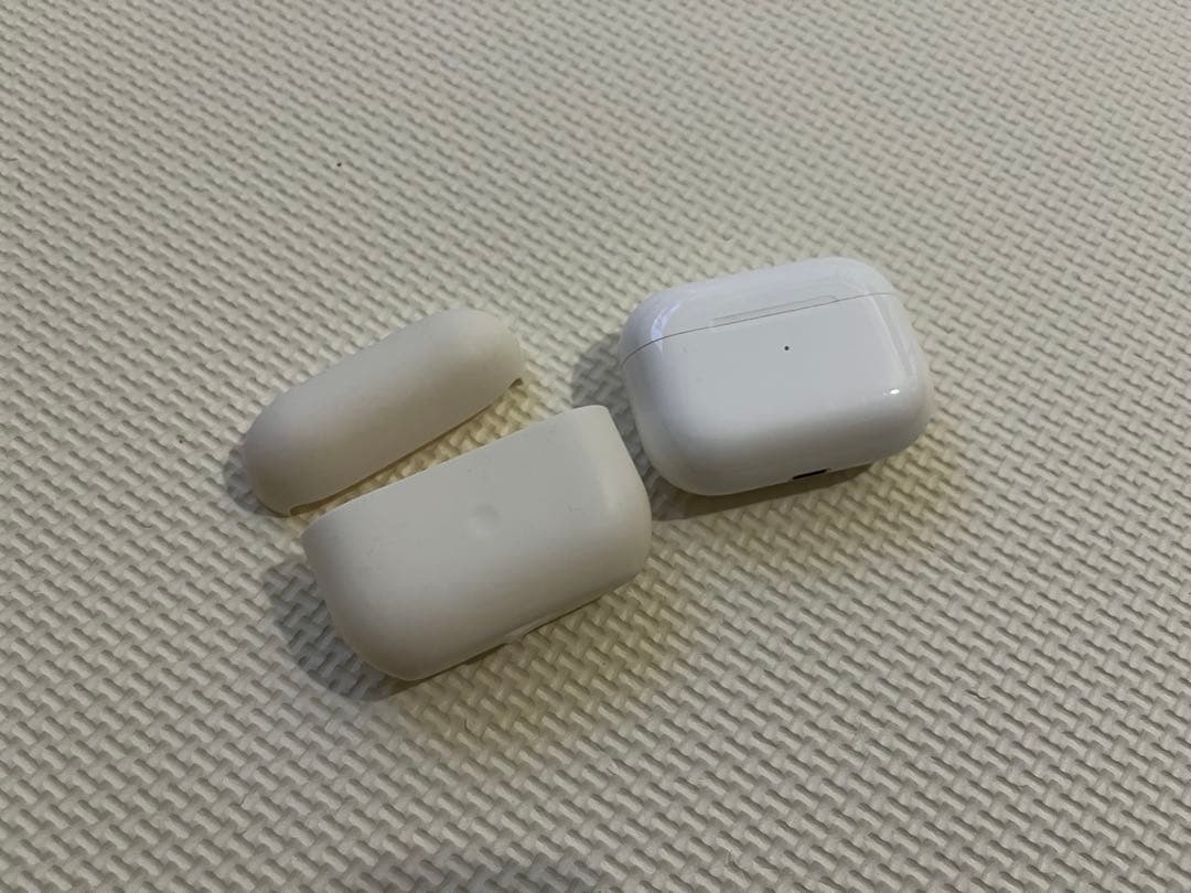 【美品】AirPods Pro 第一世代 ケース付き