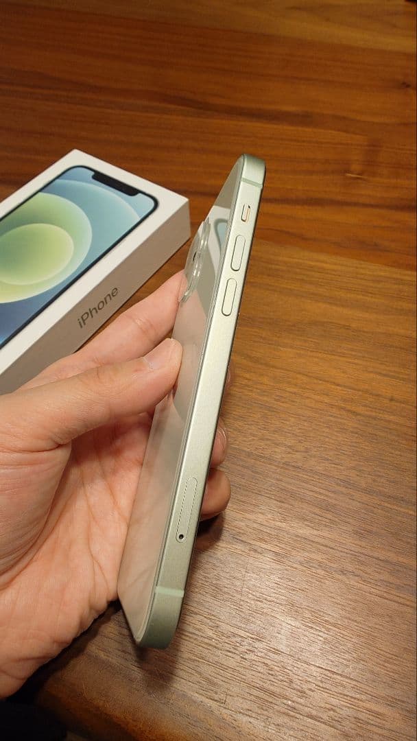 【美品だが訳有】Apple iPhone 12 ミントグリーン 64GB 本体