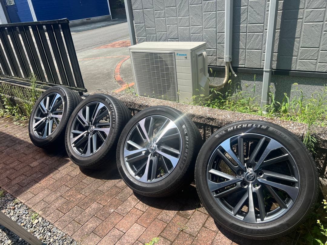 ④ 【Montazzka】タイヤホイールセット18インチ