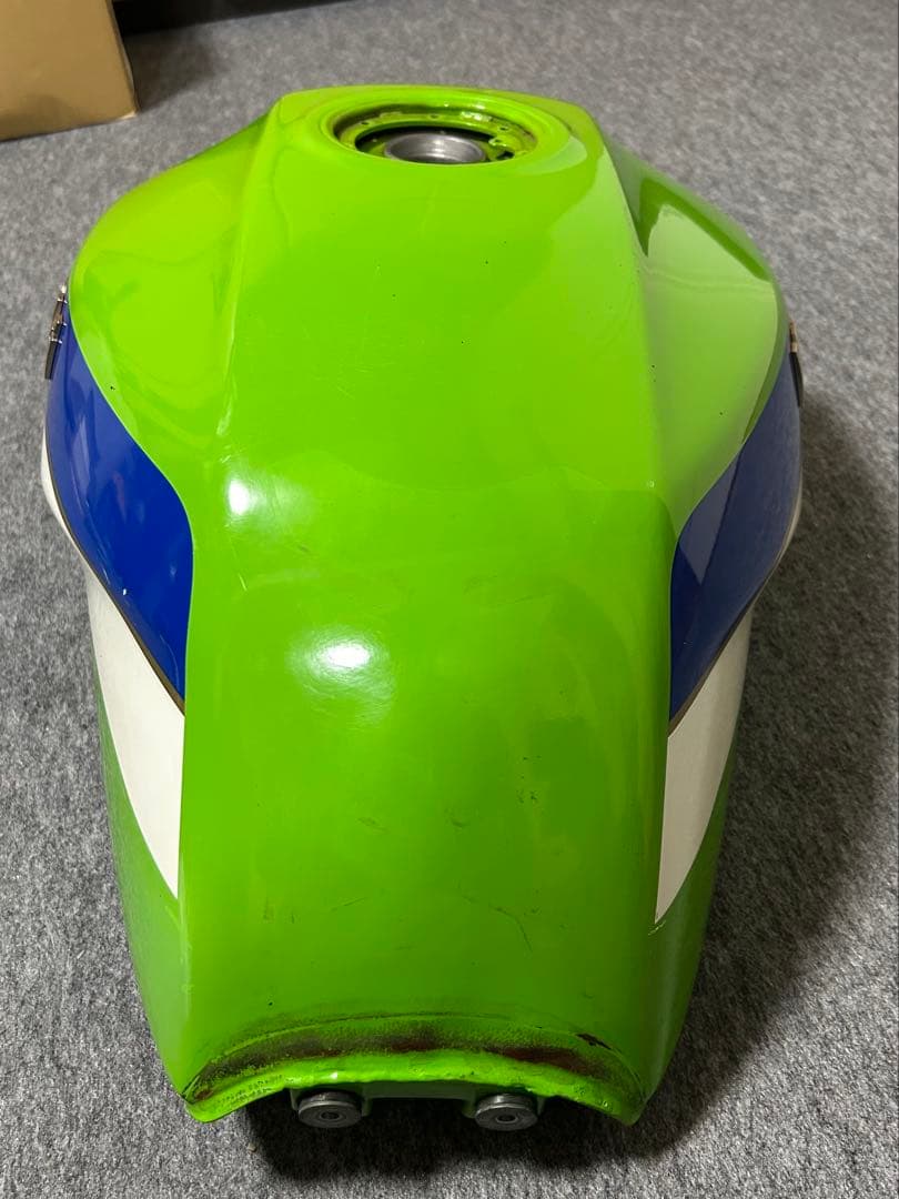 Kawasaki ZRX1100 ガソリンタンク
