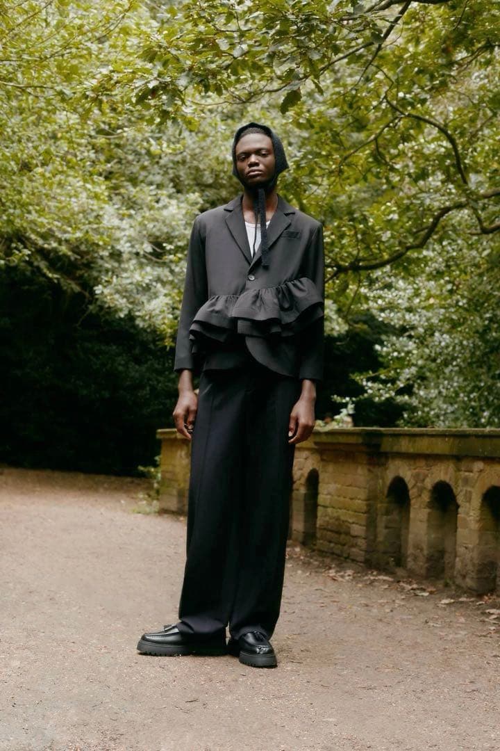 bibiy. AGATHA PEPURAMU JACKET フリルジャケット