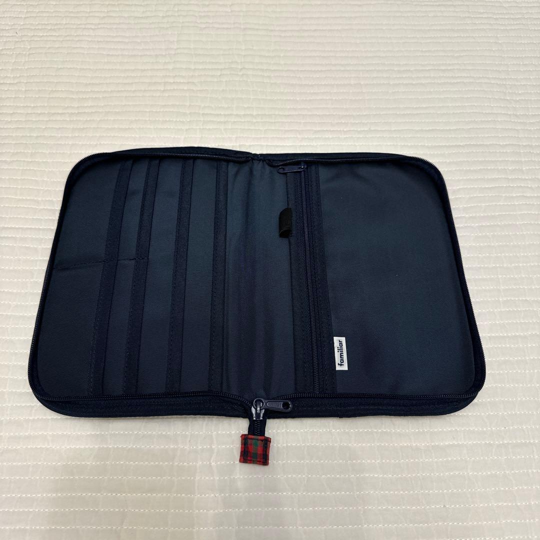 【美品】familiar ファミリア　母子手帳ケース002