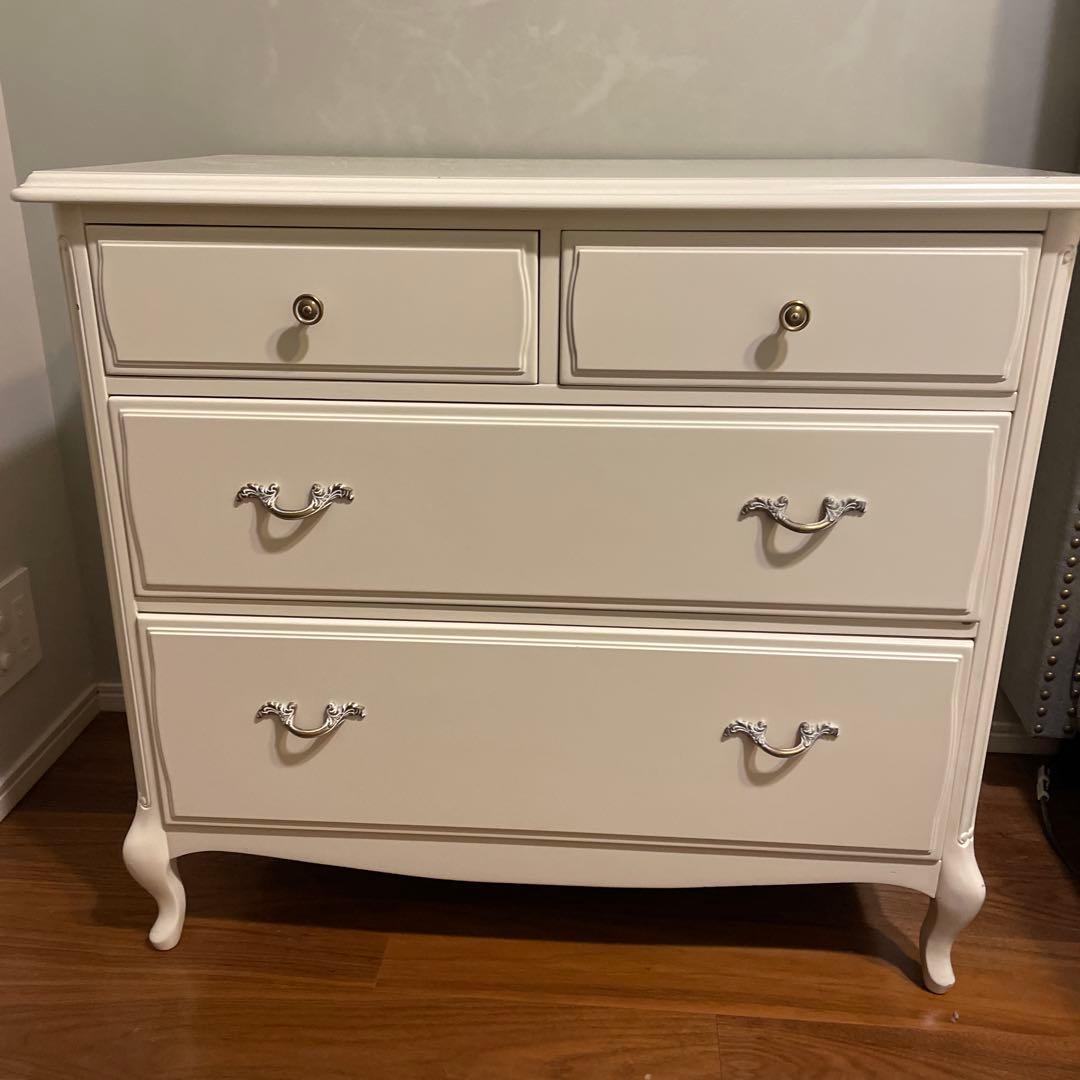 こ*マ様 洋服タンス・猫足ドローワー（幅80cm x 高さ　73cm x 奥行4