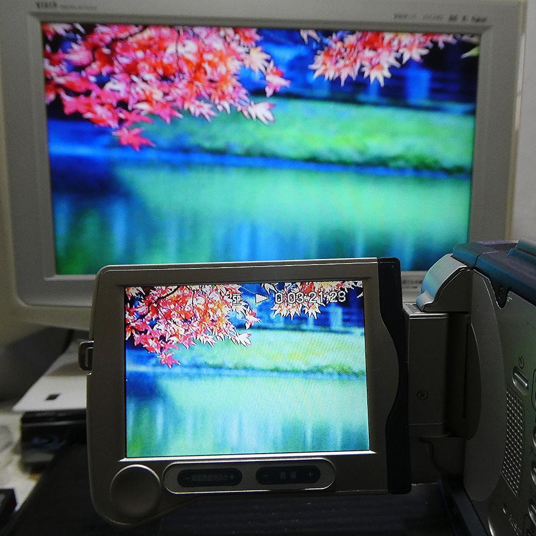 動作品ソニー DCR-TRV30 MiniDVビデオカメラ　DVDダビングに最適
