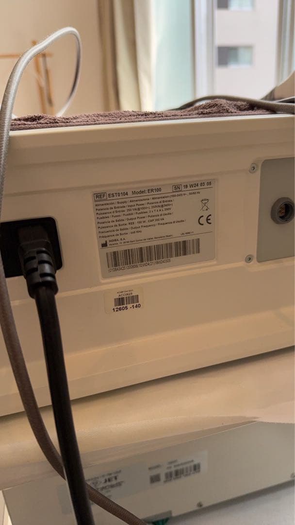 【m】INDIBA 美顔器 タッチパネル式 付属品あり