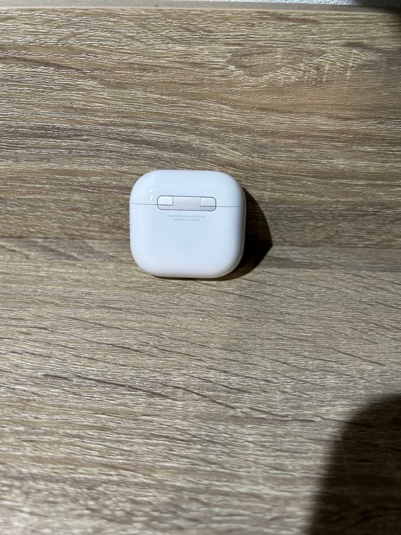 11/15(土)までの限定価格‼️AirPods 4ノイズキャンセリング 付き