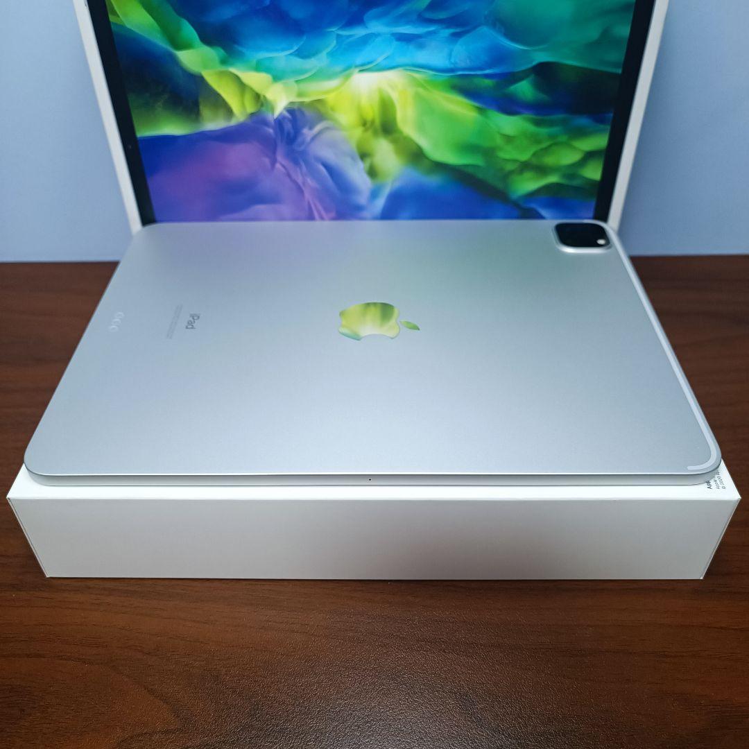 (美品) iPad Pro 11インチ 第2世代 256GB、 Keyboard