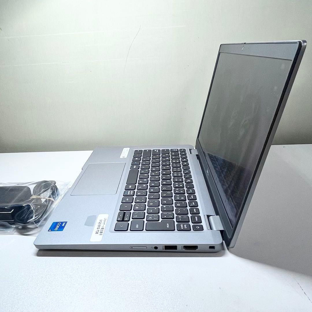 【極美品】Latitude 13 5320 32GB i7 11世代ハイスペック