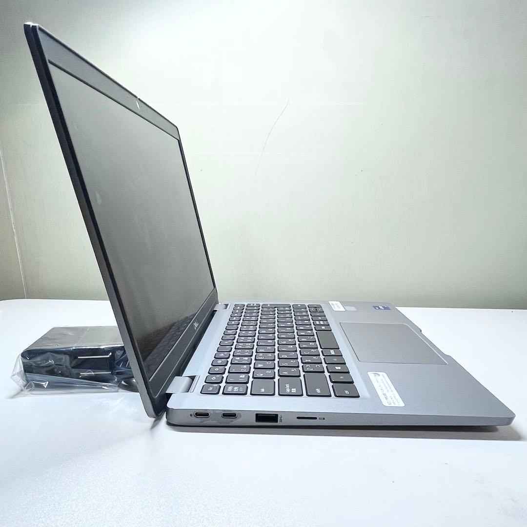 【極美品】Latitude 13 5320 32GB i7 11世代ハイスペック