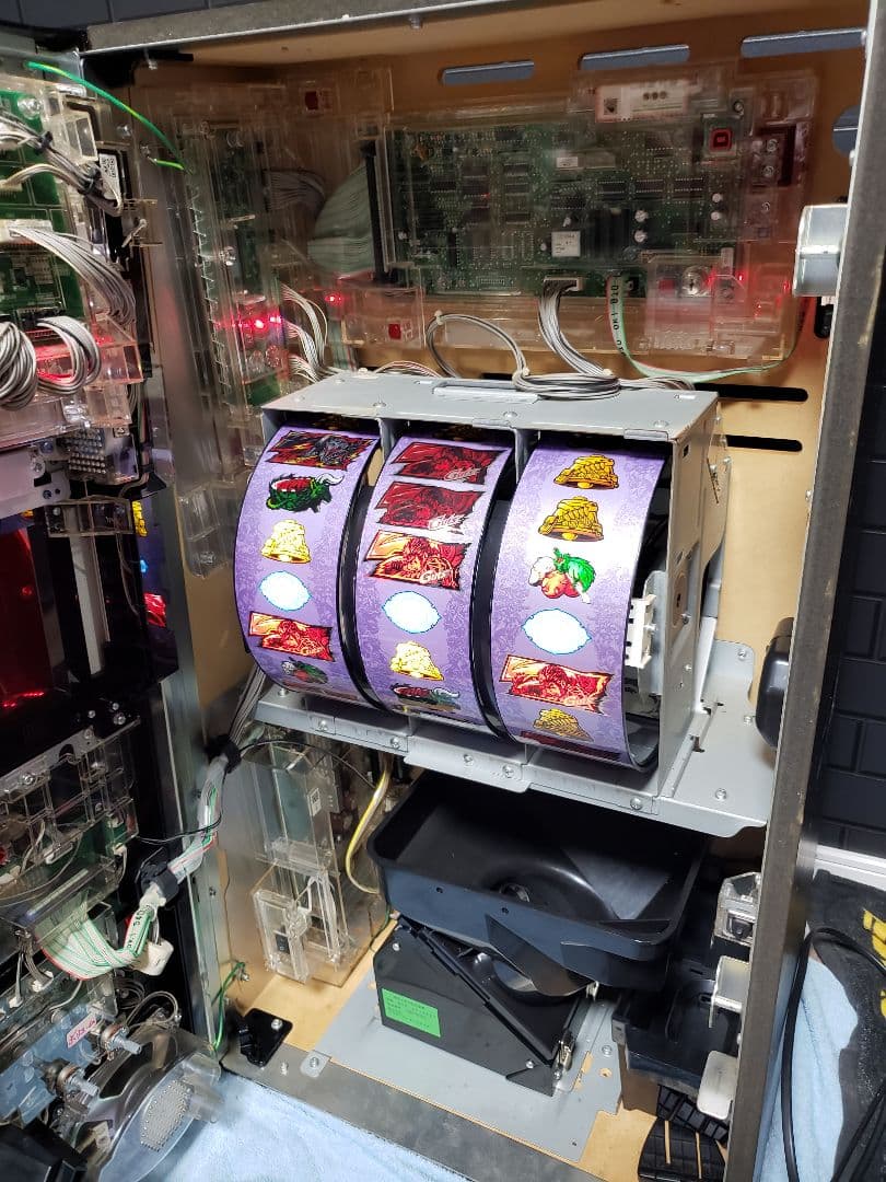 パチスロ　実機　ベルセルク　5号機【希少　懐かし　スロット】