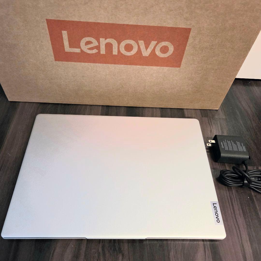 わったー　新品＊Lenovo IdeaPad Slim 5i Gen9