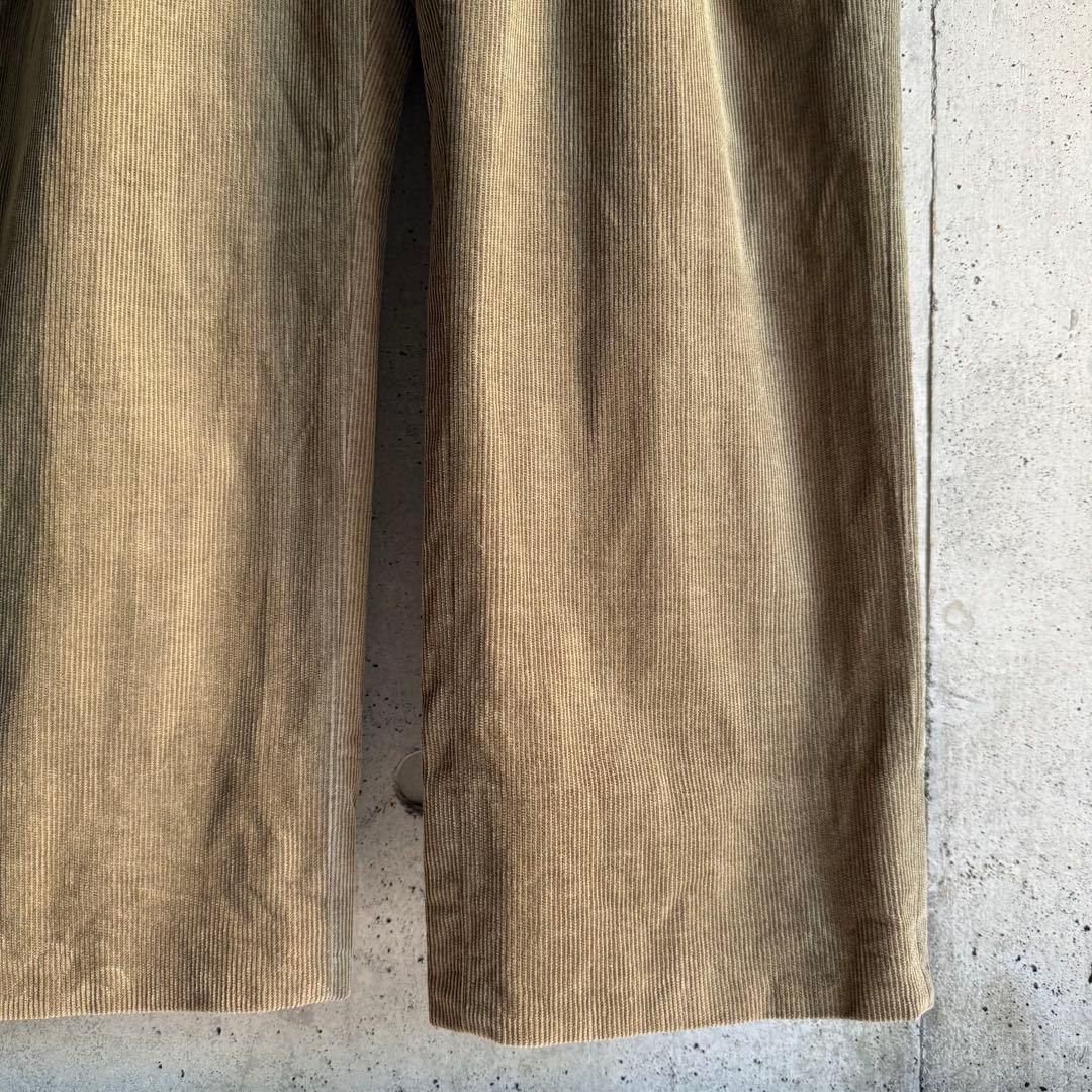 パンツ NEAT two tuck corduroy trousers
