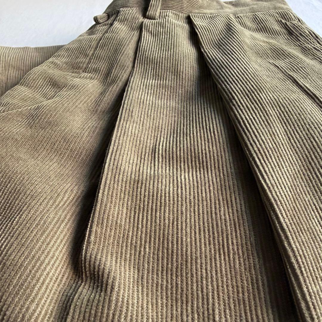 パンツ NEAT two tuck corduroy trousers