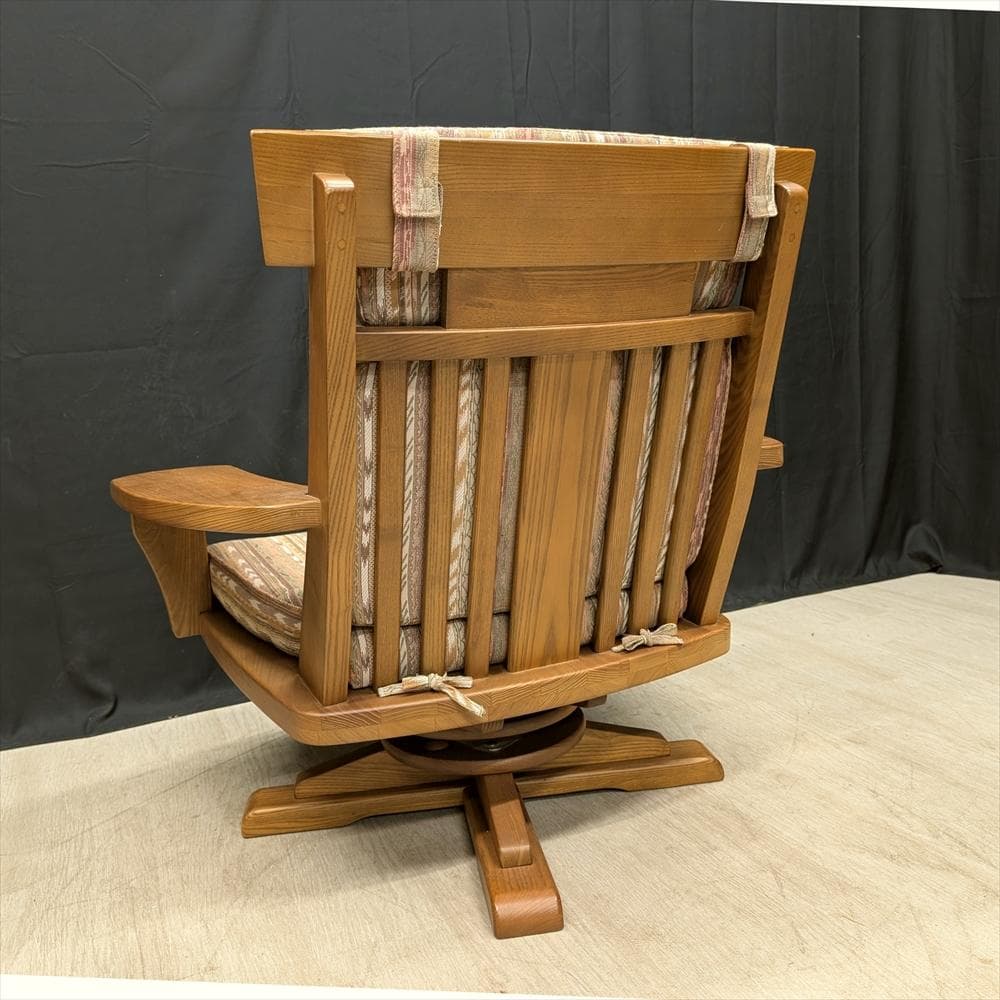 イーストウッド　回転式　アームチェア　一人掛け　シングルソファ　1P　チェア　B