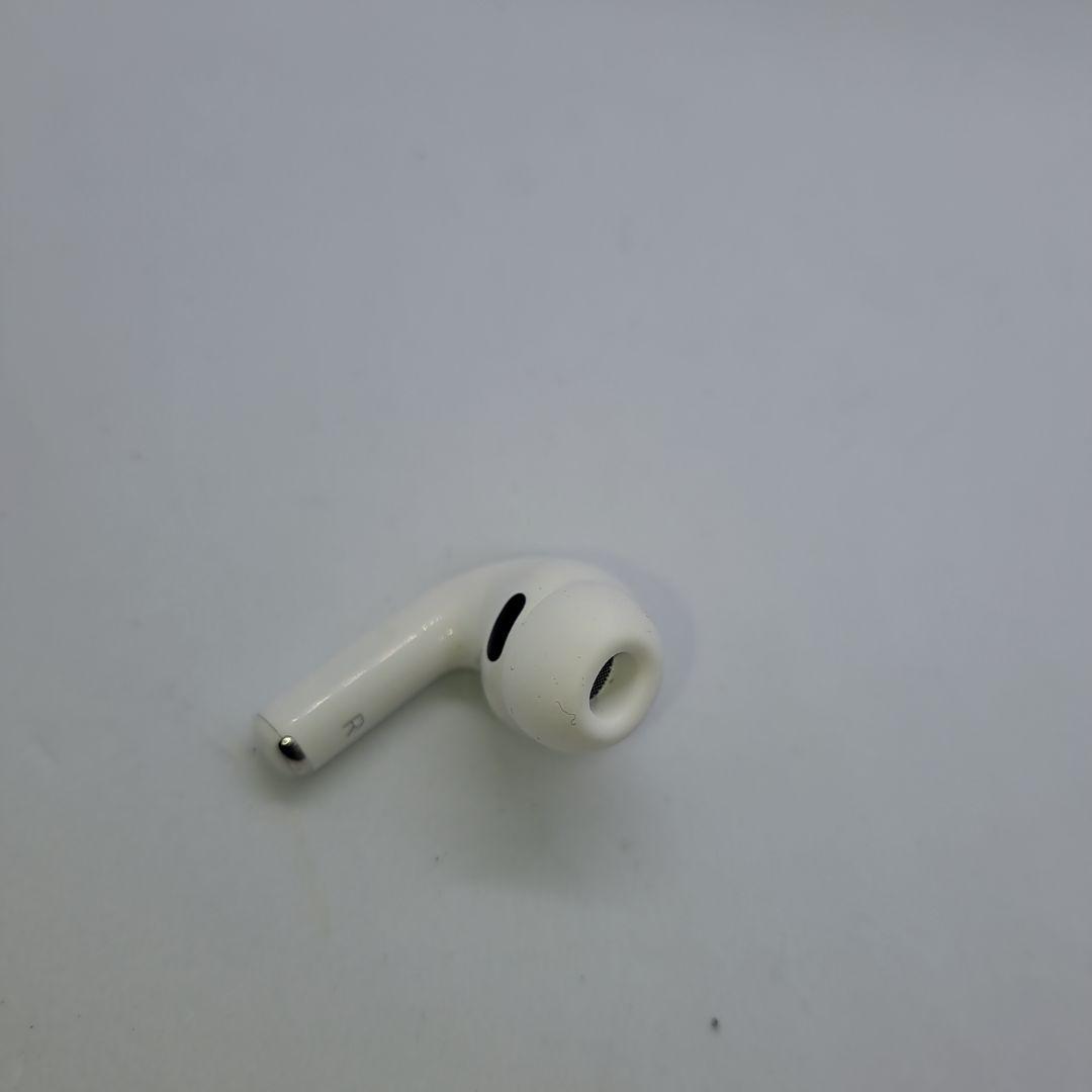 【美品】Apple AirPods Pro 第3世代 右耳のみ