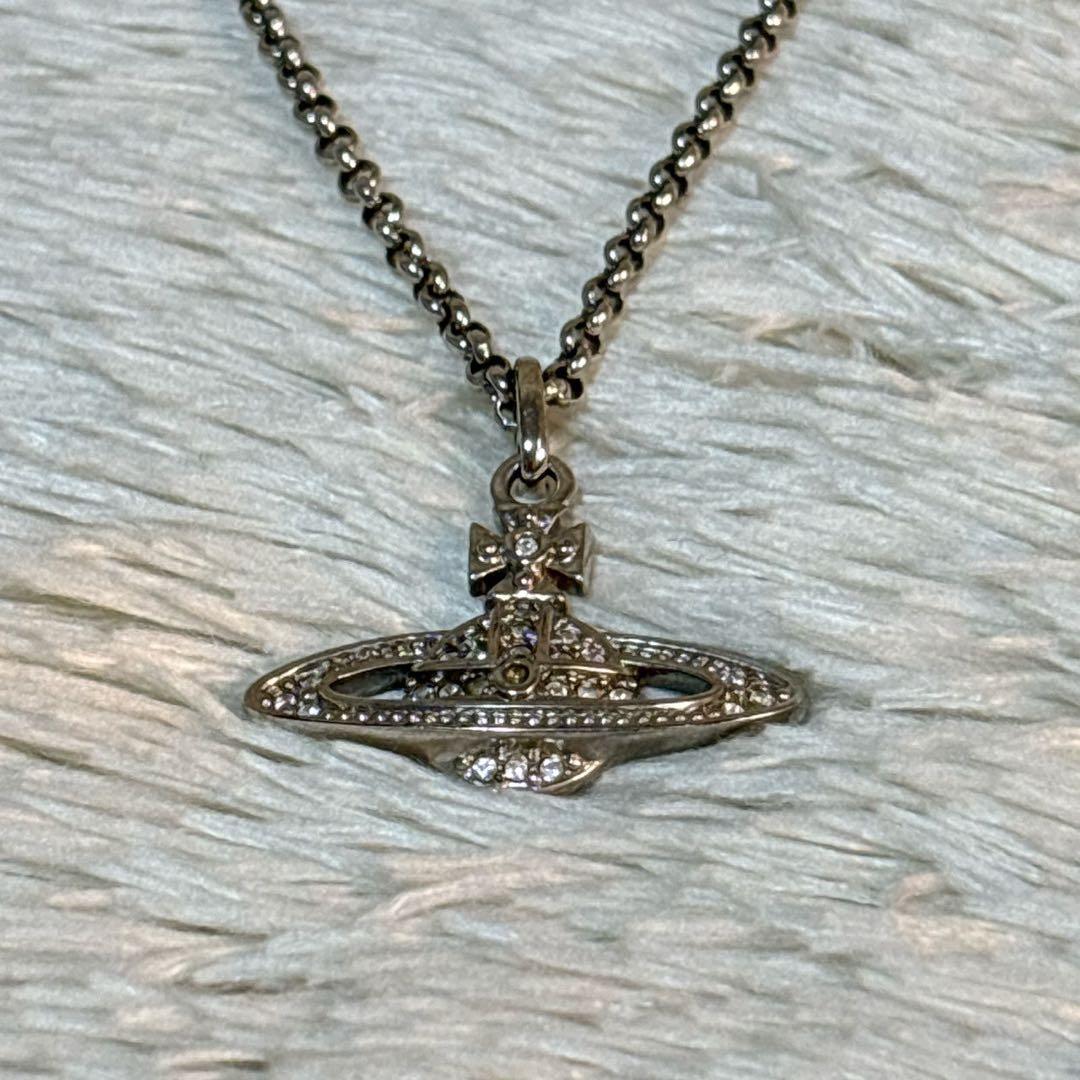 Vivienne Westwood ヴィヴィアン オーブ ネックレス シルバー